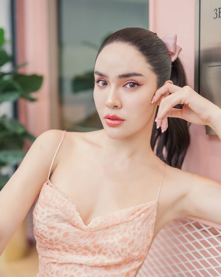 นัทนิสา ชี้แจงแล้ว ดราม่าแกงเขียวหวาน250 ใช้ของคุณภาพดี-ไม่ได้บังคับใครซื้อ นัทนิสา ชี้แจงแล้ว ดราม่าแกงเขียวหวาน250 ใช้ของคุณภาพดี-ไม่ได้บังคับใครซื้อ