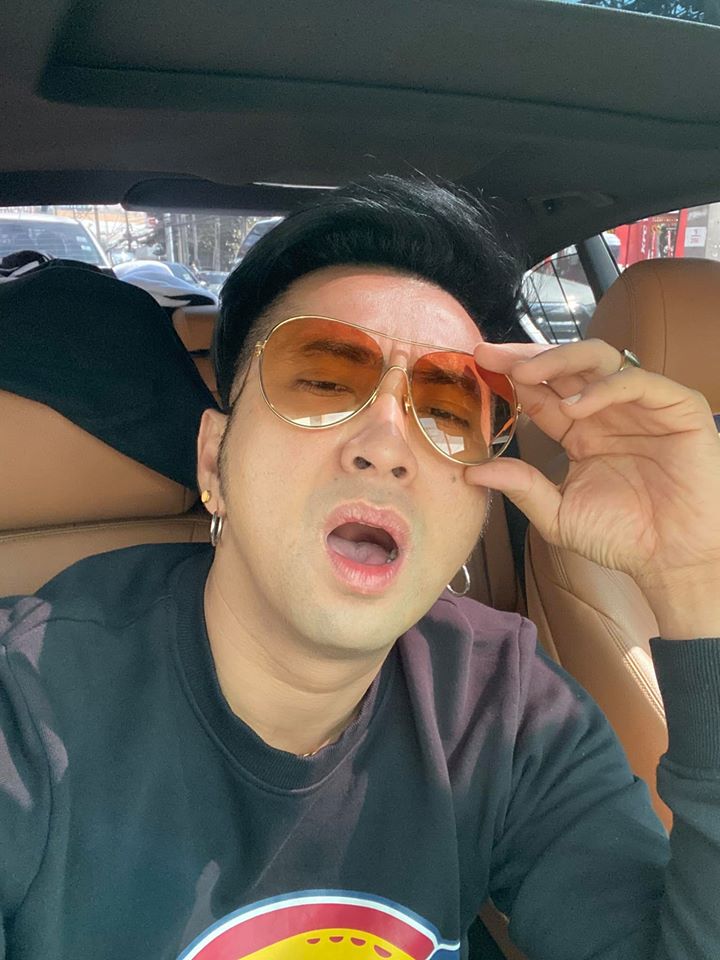 "บอล เชิญยิ้ม" เดือด! ตามล่าเกรียนคีย์บอร์ดป่วนไลฟ์ พร้อมสั่งให้กราบเท้าขอโทษพ่อแม่