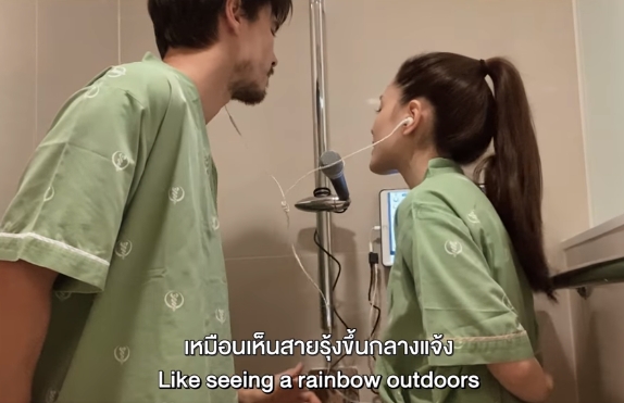 ซาบซึ้งใจ "แมทธิว-ลิเดีย" ทำคลิปขอบคุณทีมหมอและพยาบาล เผยวินาทีได้เจอหน้าลูก