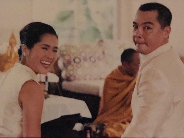 "อ้น ศรีพรรณ" เข้าโหมดหวานเขียนถึง "เอ อนันต์" ครบรอบแต่งงาน 13 ปี