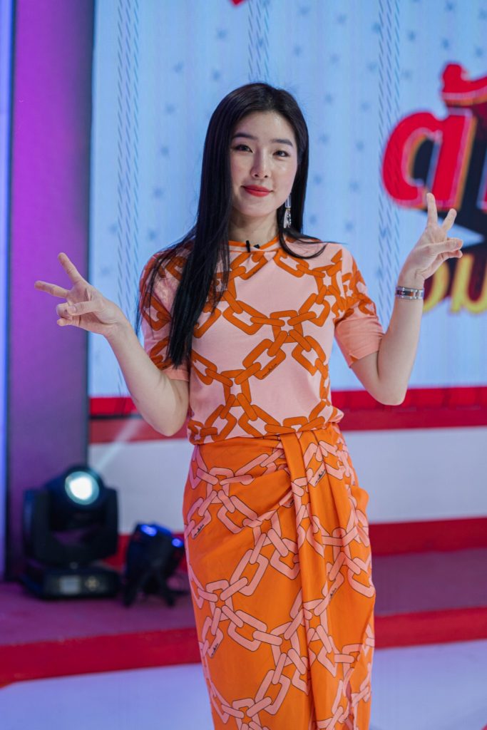 "จียอน" เผยเส้นทางรักกับ "ฮั่น" ยอมรับตรงๆ เป็นคนเริ่มจีบก่อน "จียอน" เผยเส้นทางรักกับ "ฮั่น" ยอมรับตรงๆ เป็นคนเริ่มจีบก่อน