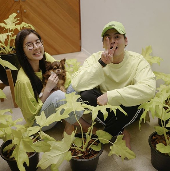 "จียอน" เผยเส้นทางรักกับ "ฮั่น" ยอมรับตรงๆ เป็นคนเริ่มจีบก่อน "จียอน" เผยเส้นทางรักกับ "ฮั่น" ยอมรับตรงๆ เป็นคนเริ่มจีบก่อน