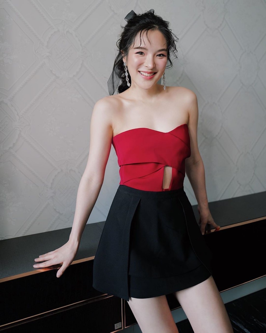 "ปันปัน สุฑัตตา" อยากตัดผม แต่โดนโฟกัสผิดจุด? สวมชุดนุ่งสั้นโชว์ขาวจั๊วะ