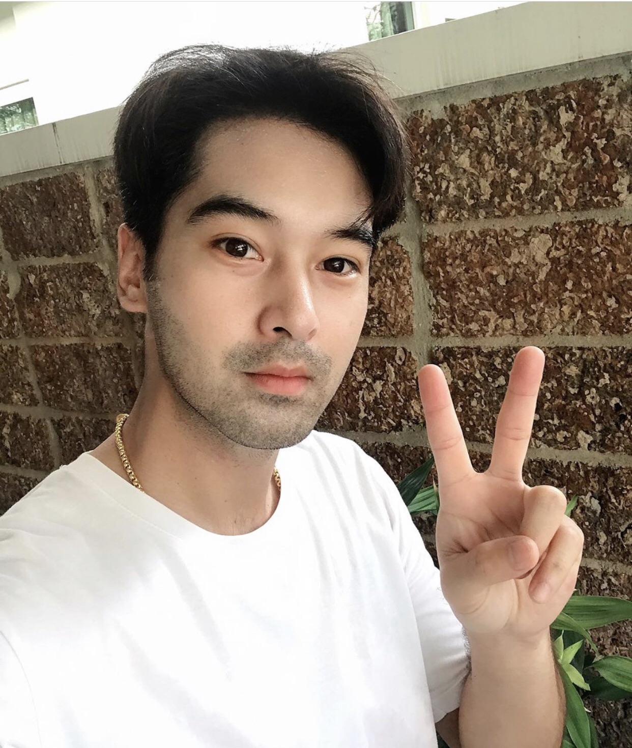 อย่าหมิ่นเงินน้อย "อ๊อฟ ชนะพล" เปิดใจผันตัวเป็นพ่อค้าขายขนมปังหารายได้เสริม