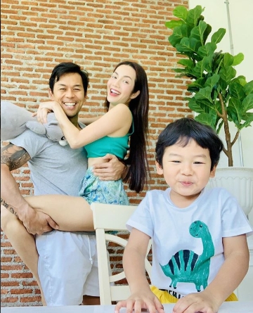 อ๋อม และน้องจอมทัพ