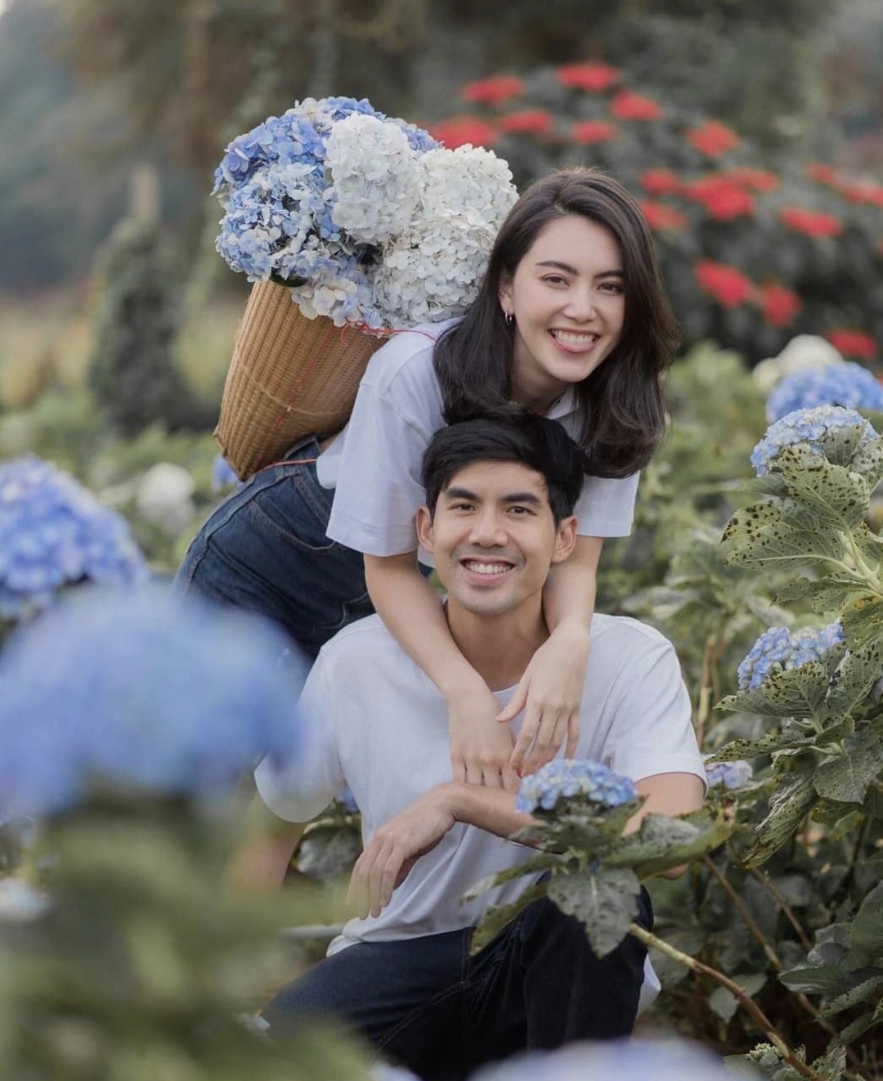 ทั้งหวานทั้งฟิน "เต๋อ ฉันทวิชช์" ยกเค้กเซอร์ไพรส์วันเกิดหวานใจ "ใหม่ ดาวิกา"