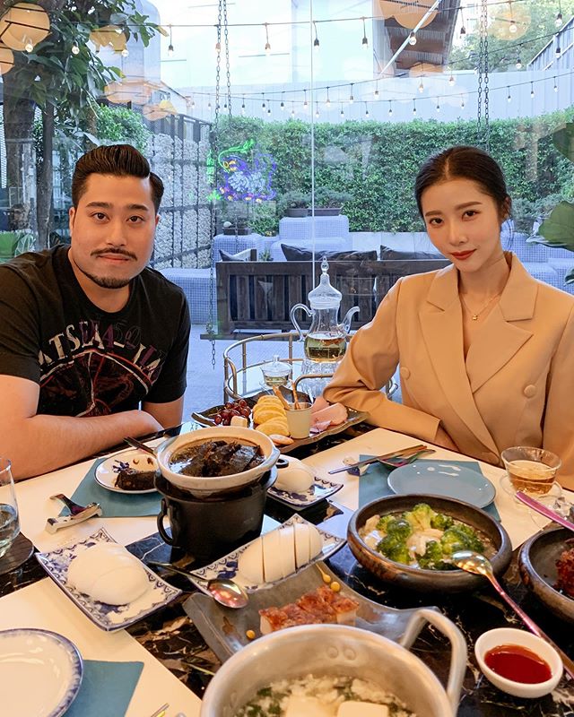 "เนย วรัฐฐา" สวมชุดเจ้าสาว จัดเซอร์ไพรส์สุขสันต์วันเกือบจะแต่งงาน