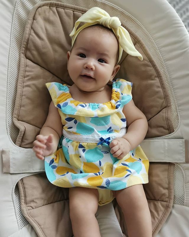 "น้องโนล่า-น้องลิษา" เจอกันครั้งแรก ลูกสาวแม่ๆ แก๊งนางฟ้าน่ารักคูณสอง